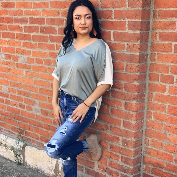 NWT Sage Cream Oversized Baggy Hi Low Top - Picture 5 of 9